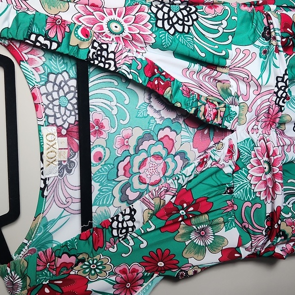 Pretty floral patterned dress size small - Picture 2 of 3